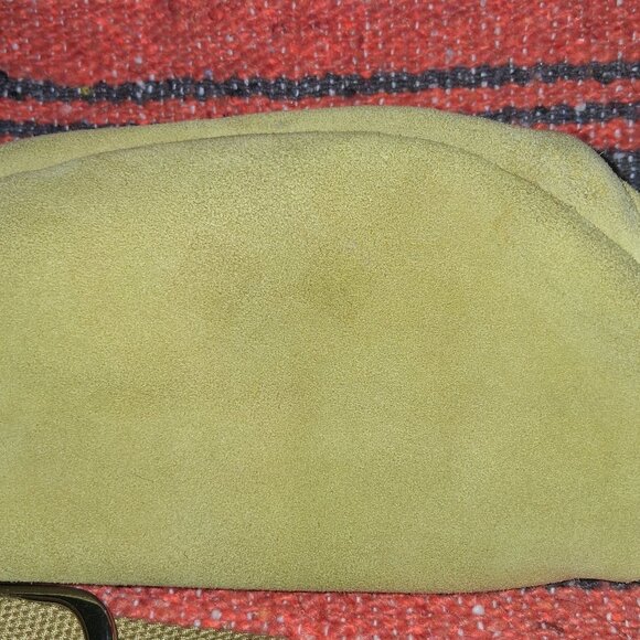 Urban Outfitters Suede fanny Pack in Chartreuse - Picture 8 of 8